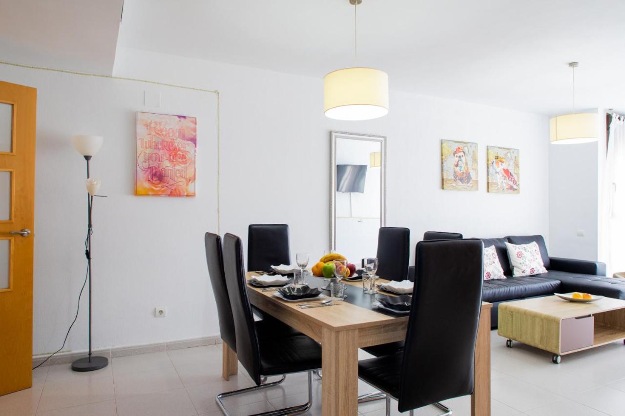 Apartment Florit Flats - The Malvarrosa Beach Walking Distance Apartment With Free Parking *