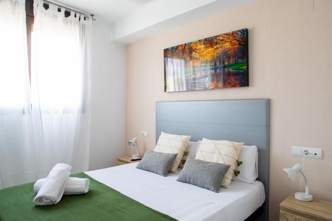 Florit Flats - The Malvarrosa Beach Walking Distance Apartment With Free Parking Valencia