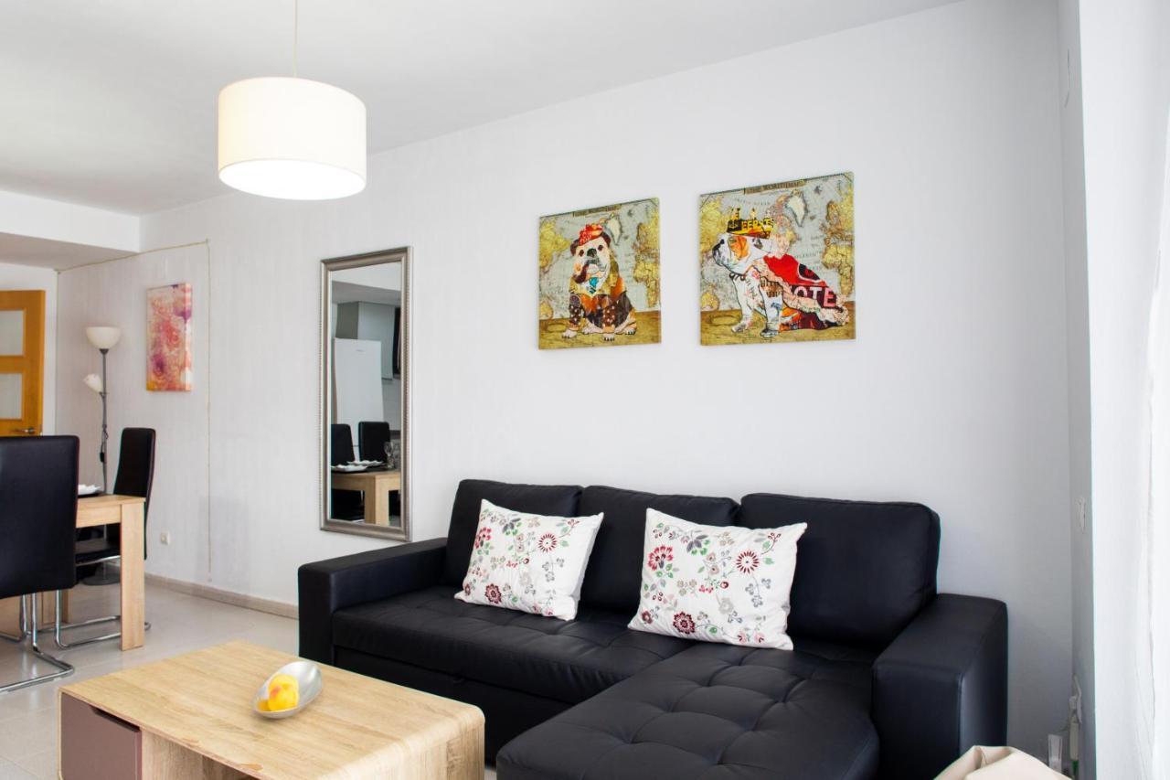 Apartment Florit Flats - The Malvarrosa Beach Walking Distance Apartment With Free Parking