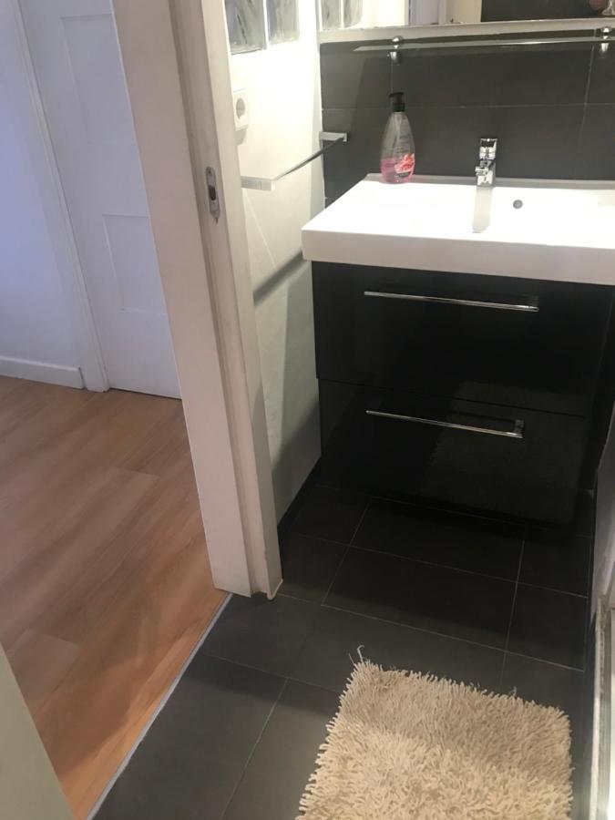 City, Quiet, Families, Homeworking, 3 Bed
