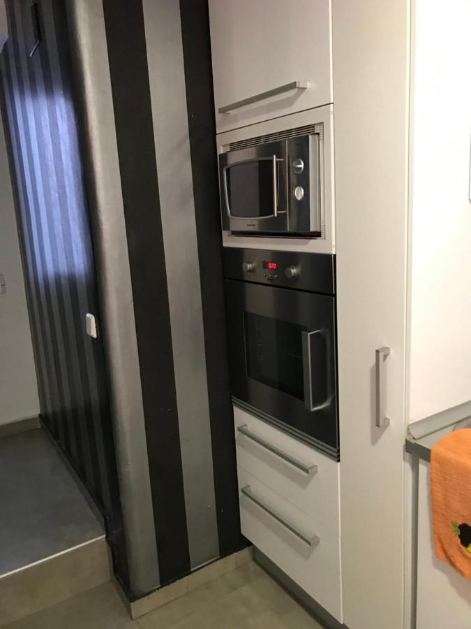 Apartment City, Quiet, Families, Homeworking, 3 Bed *