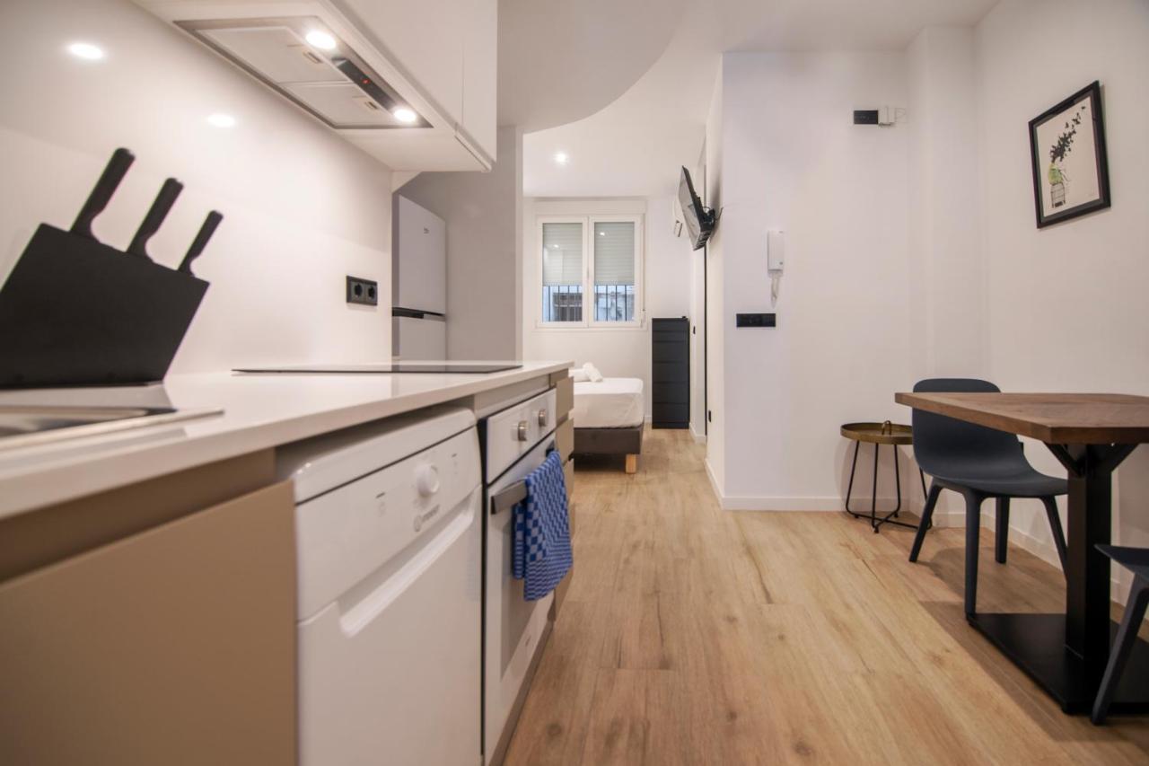 Vlc Host- Eixarchs Apartment *