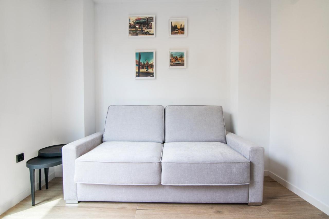 Apartment Vlc Host- Eixarchs