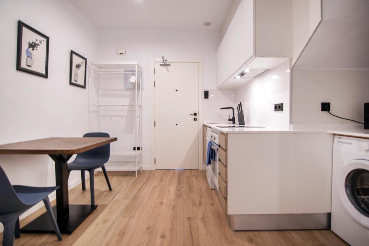Vlc Host- Eixarchs Apartment