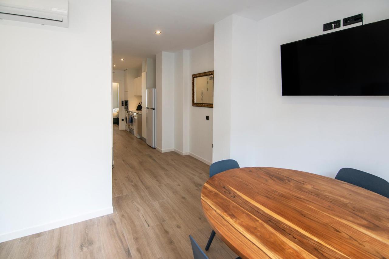 Apartment Vlc Host- Eixarchs *