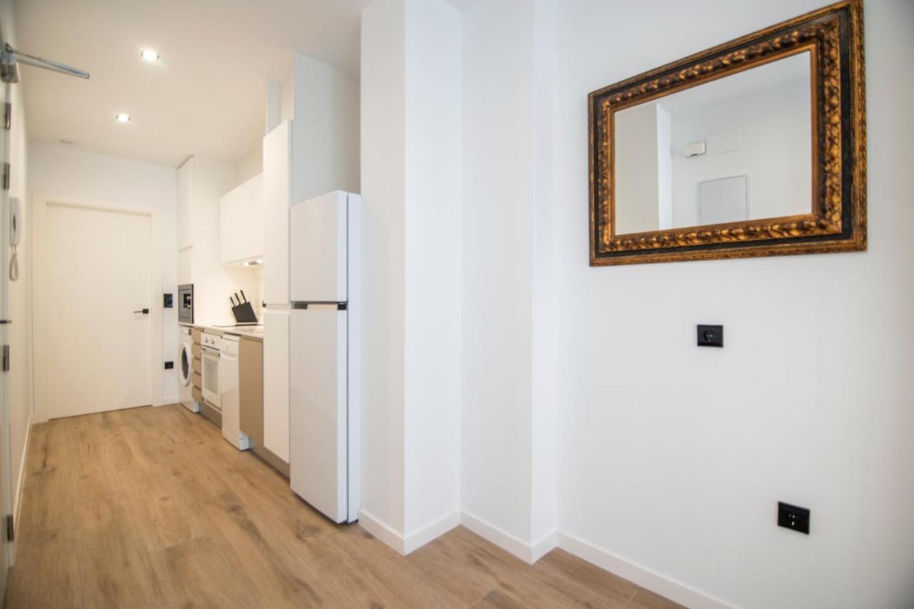 Vlc Host- Eixarchs Apartment *