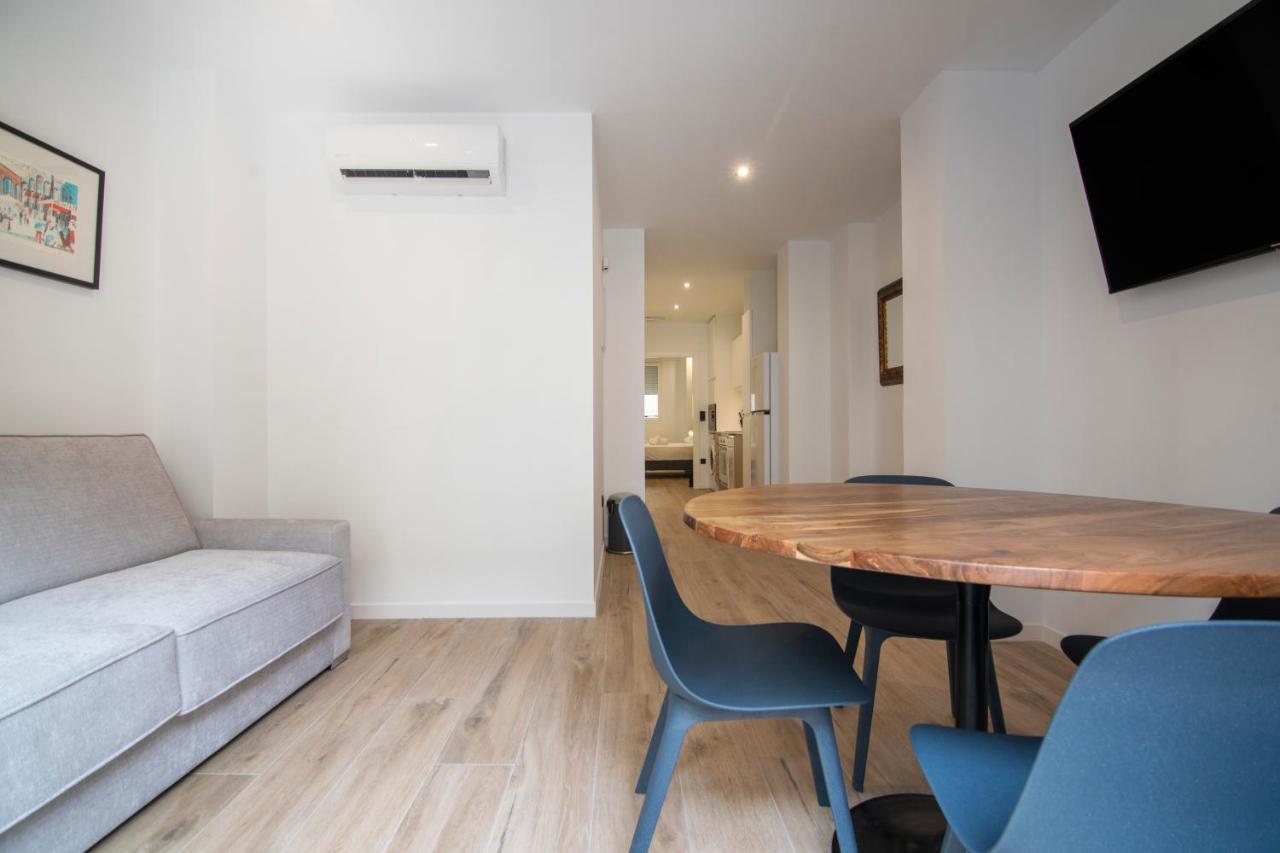 Apartment Vlc Host- Eixarchs *