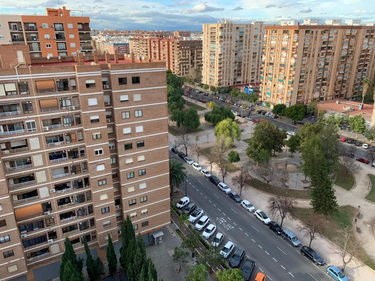 Con Cama Doble, Piso Compartido En Avenida Blasco Ibanez