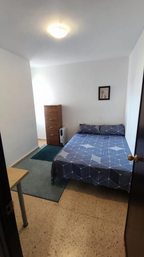 Con Cama Doble, Piso Compartido En Avenida Blasco Ibanez Casa de hóspedes