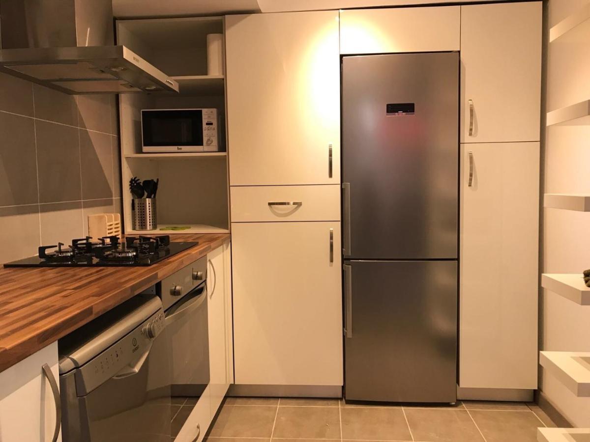 Manya Apartment *