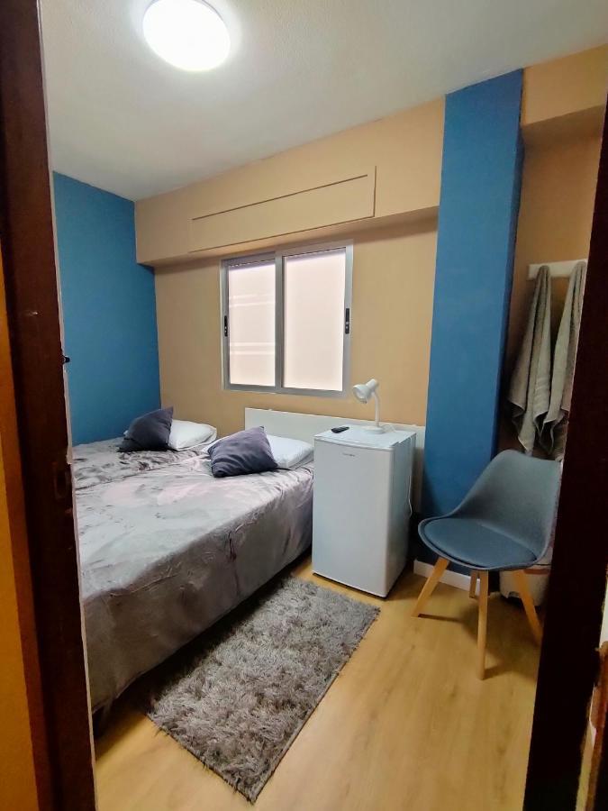 Habitacion En Alquiler, Valencia / Room For Rent, Valencia *