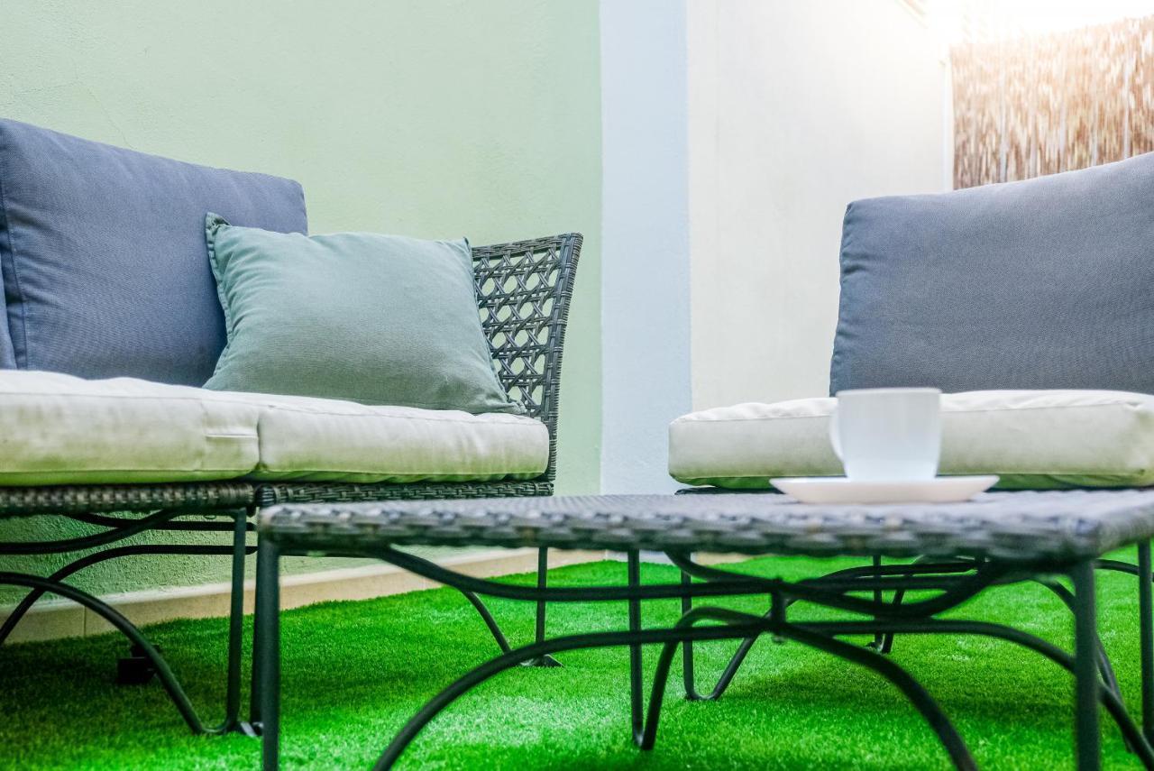 Apartment With Fluffy Beds & Private Patio