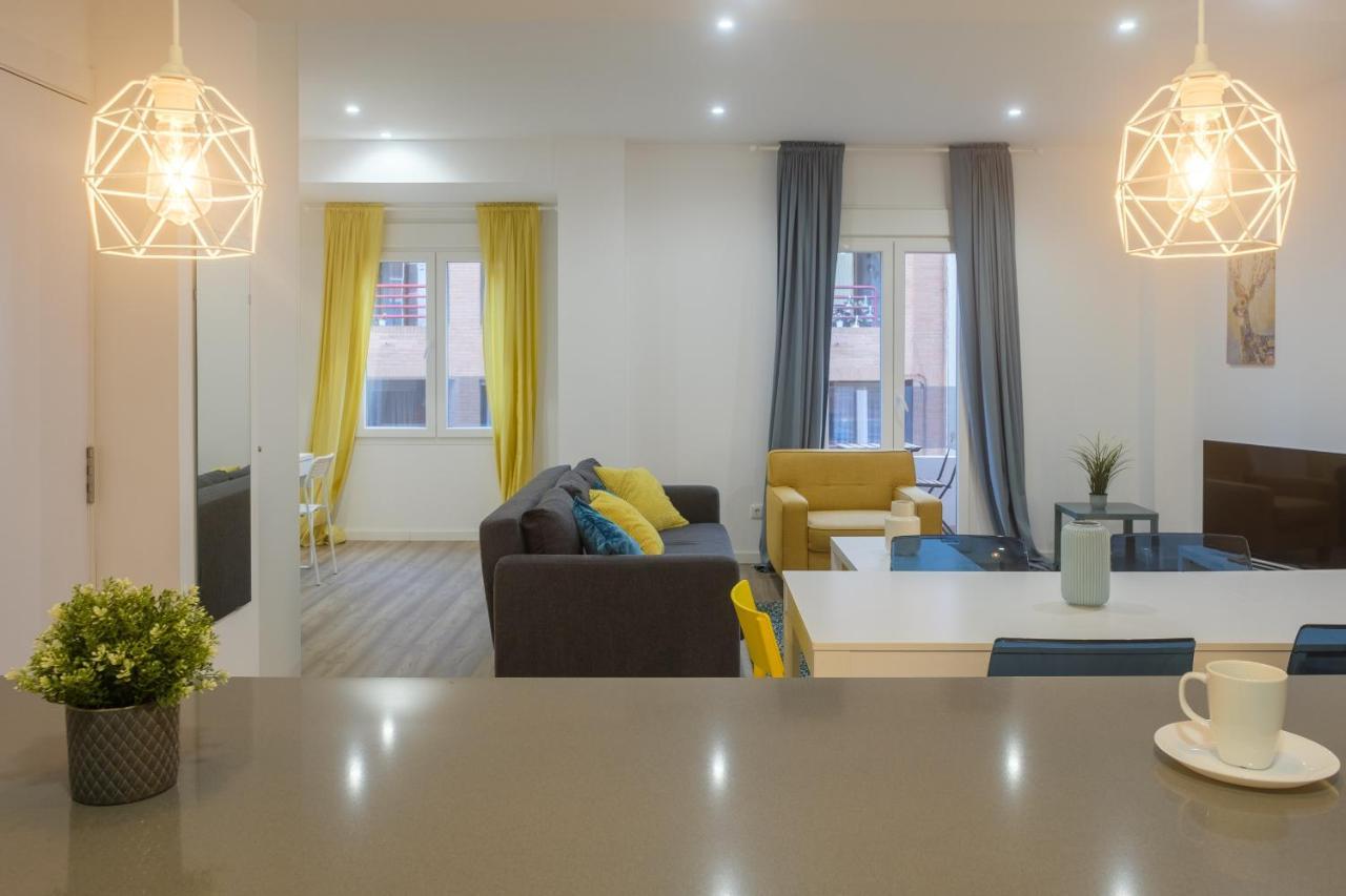 Bright, Brand New & Very Comfortable Valência