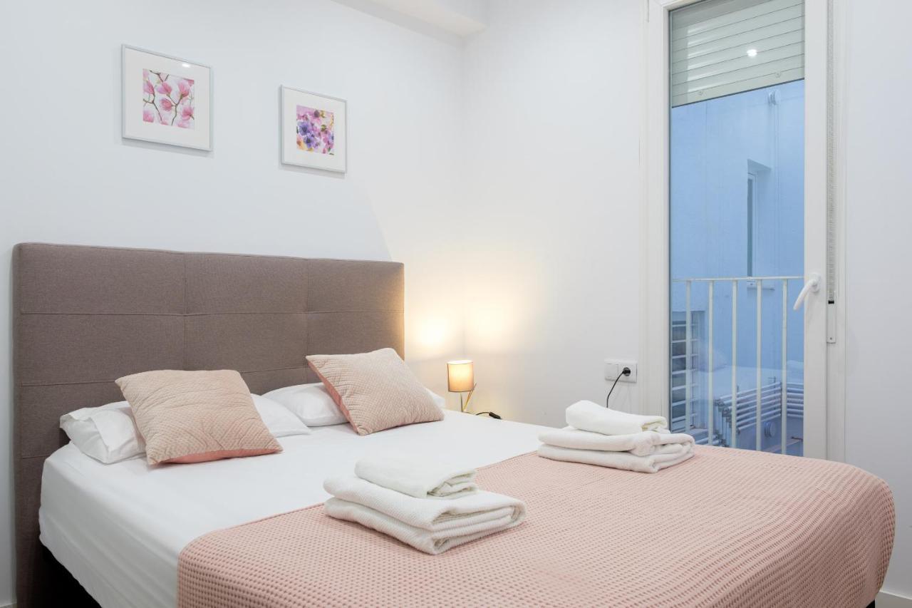 Apartment Spacious & Clean In Quiet Area *