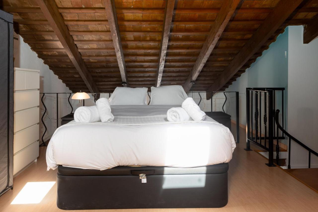 Ruzafa Attic Apartment *