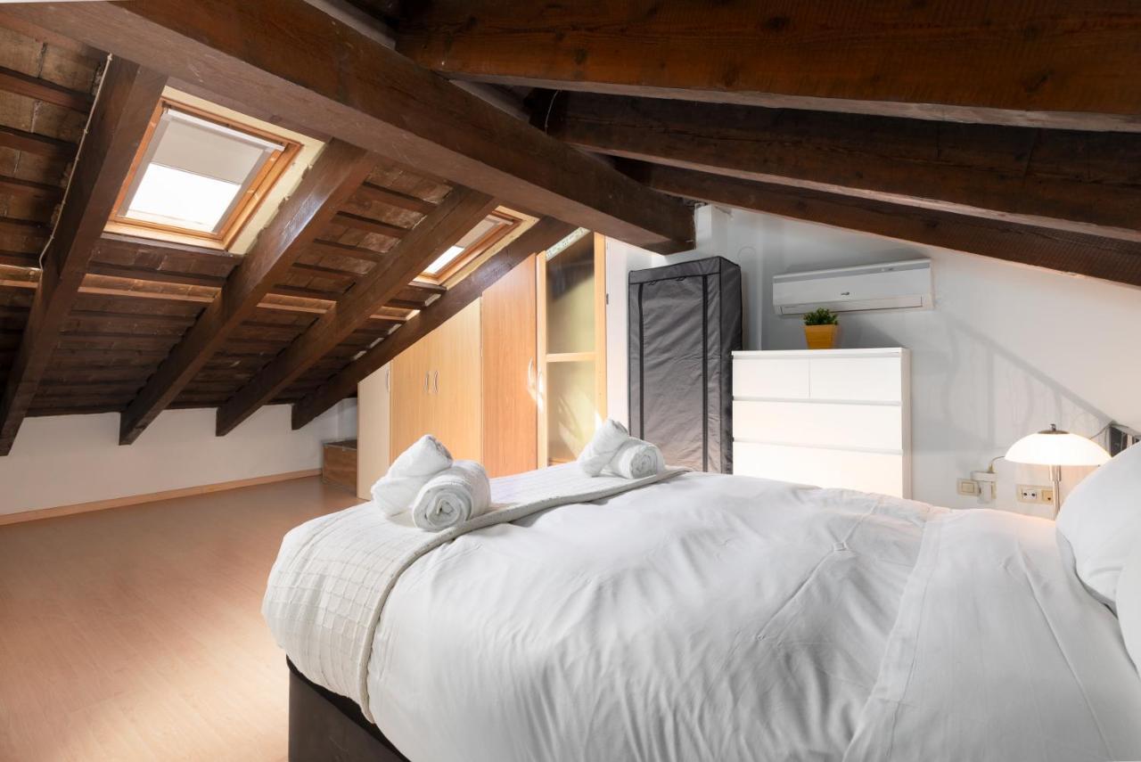 Ruzafa Attic Apartment *