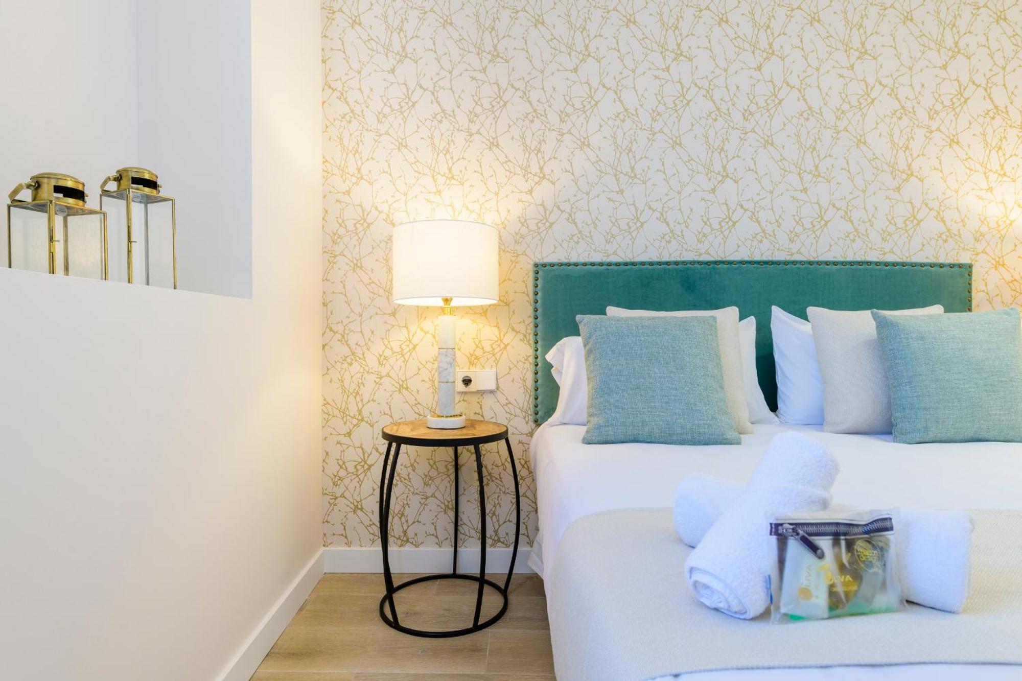 Reina Cabanal Apartment