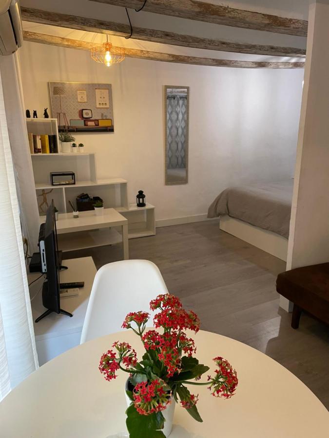 Cosy At The Cathedral With Wifi Apartment