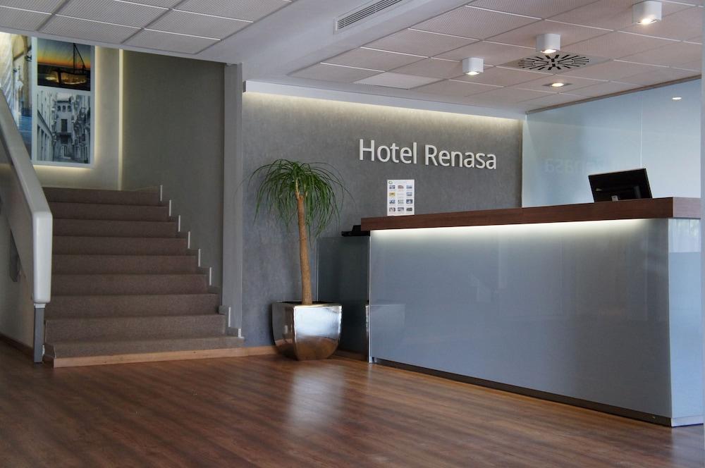 Hotel Sweet Renasa 3*