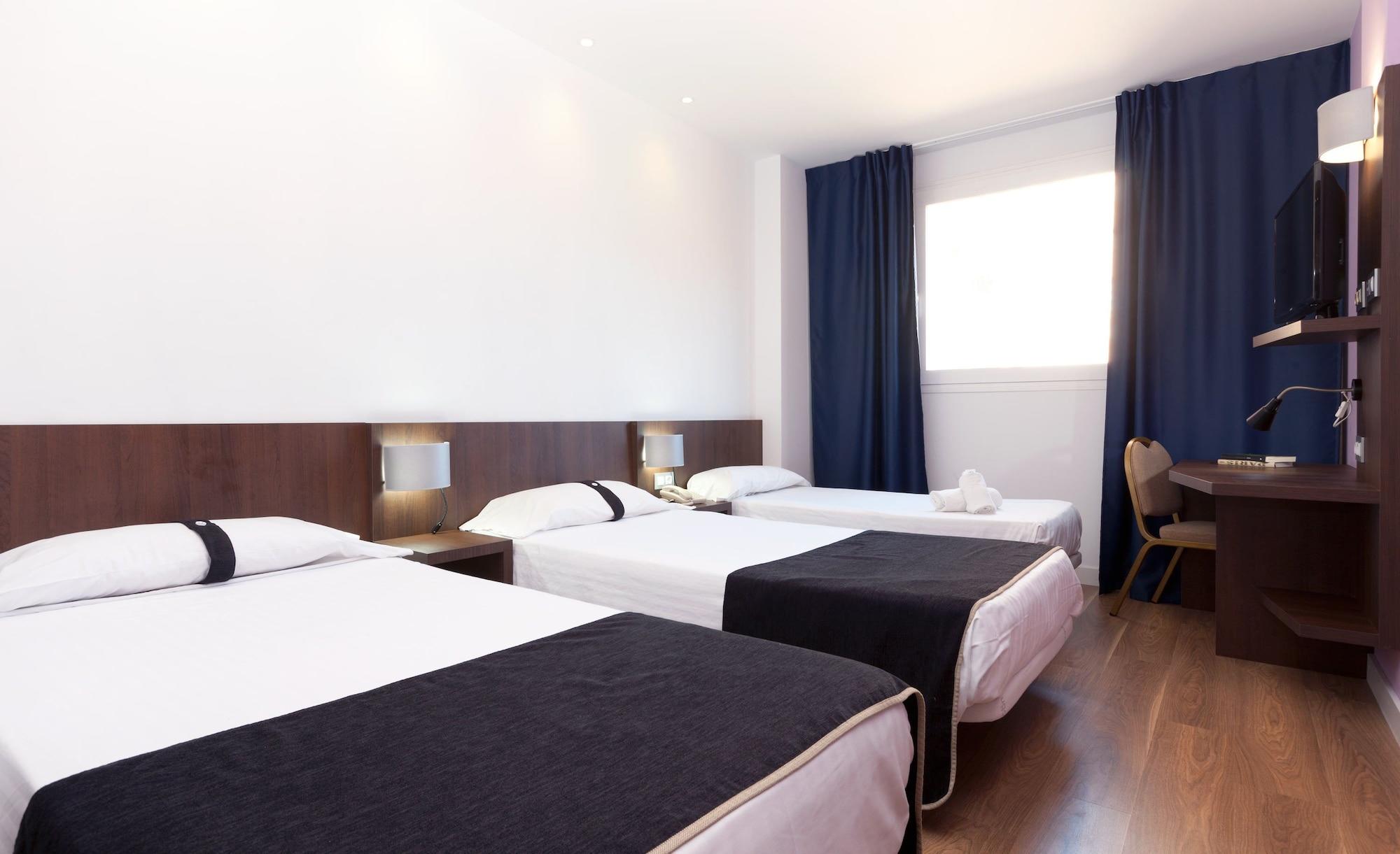 Hotel Olympia Universidades 3*