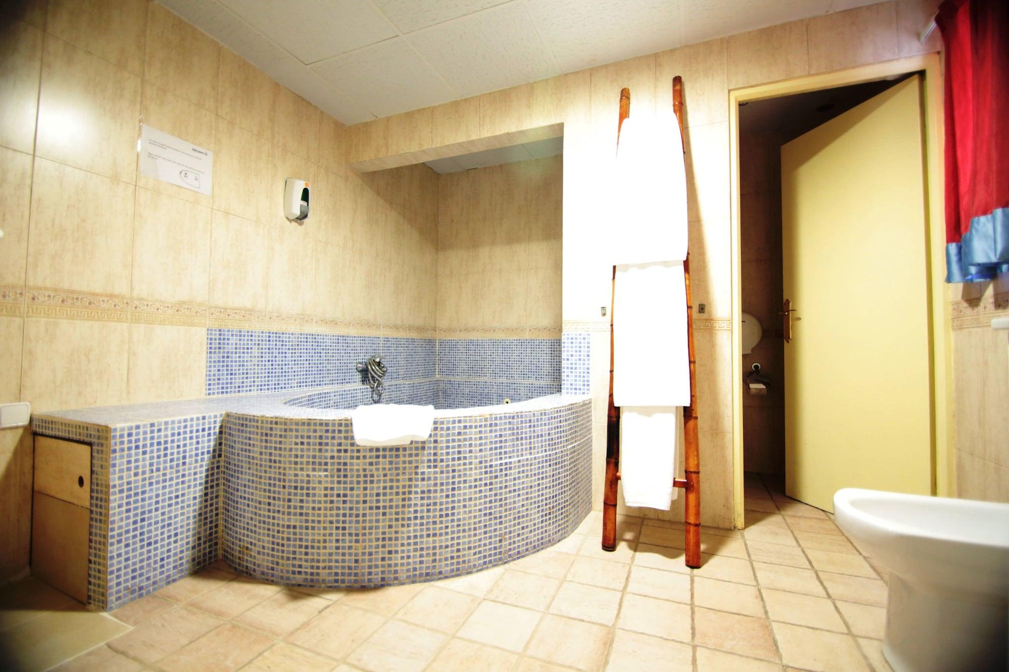 Guest house Casual Civilizaciones 2*