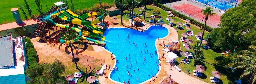 Devesa Gardens & Hotel