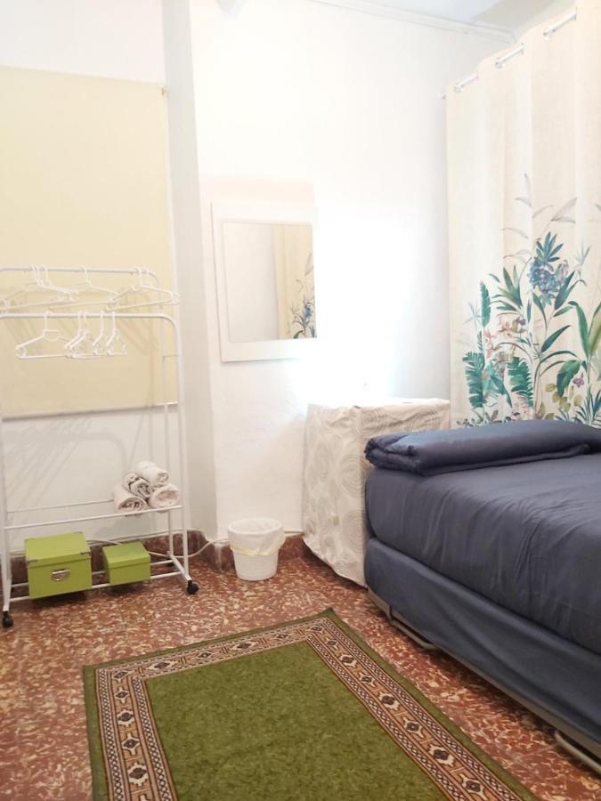 Carmem Y Miguel Homestay Valencia