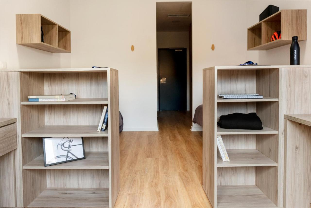 Juvenil Colegio Mayor Galileo Galilei Apartment *