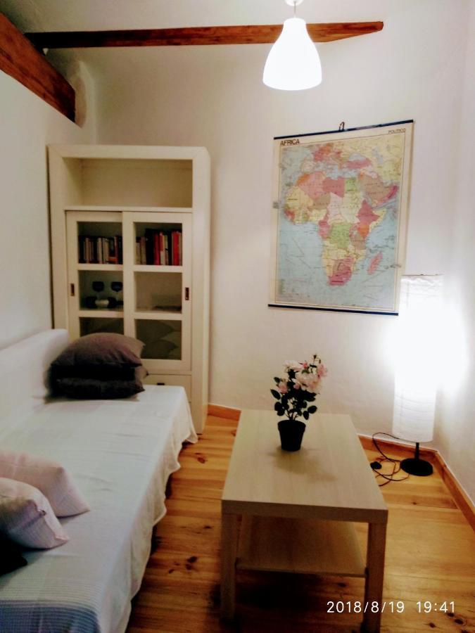 Apartment Valencian Dreams Of The Proletariat Valencia