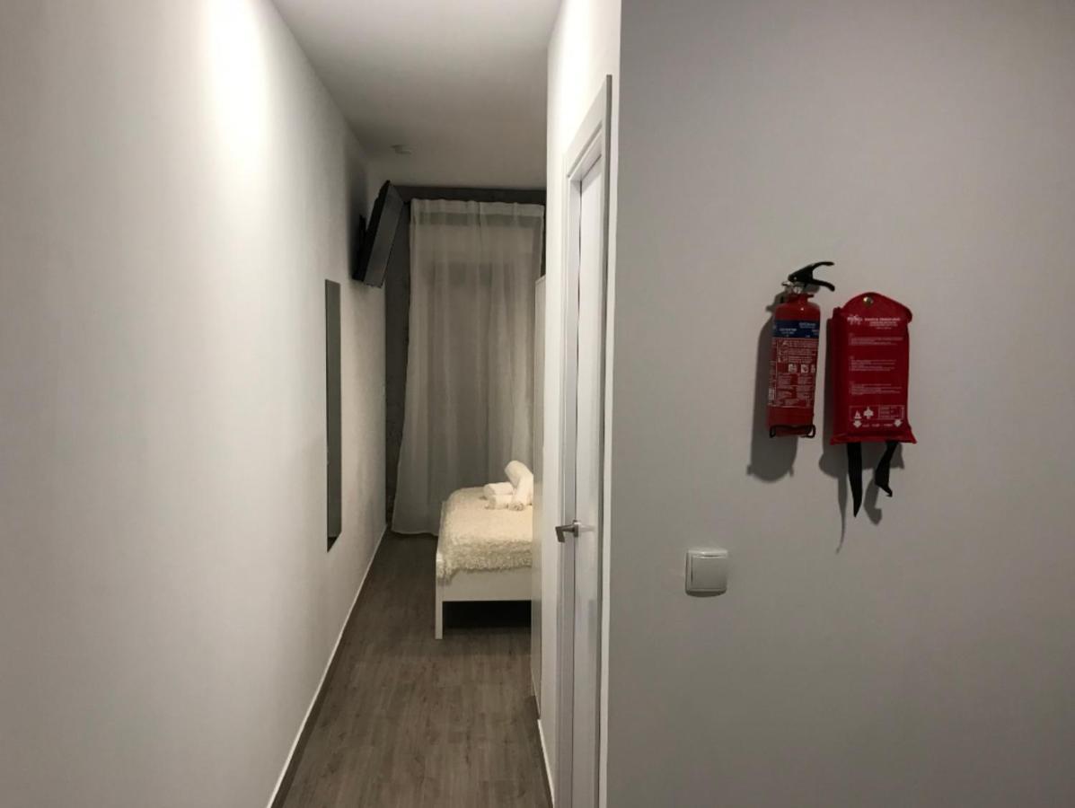 Pequeno Con Mini Piscina - No Climatizada Apartment Valencia