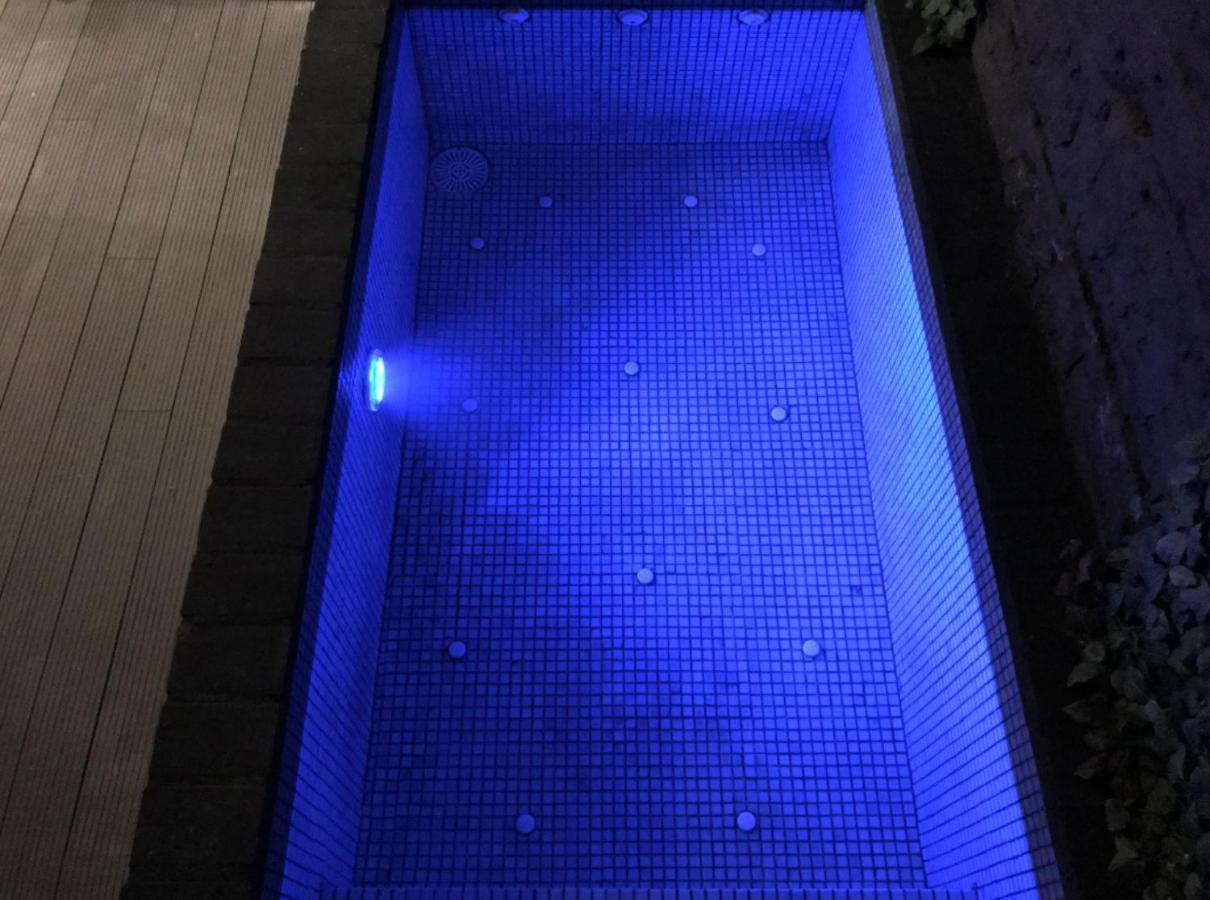 Apartment Pequeno Con Mini Piscina - No Climatizada