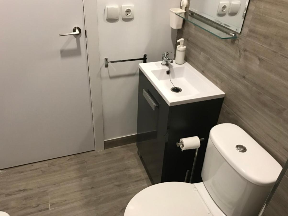Pequeno Con Mini Piscina - No Climatizada Apartment