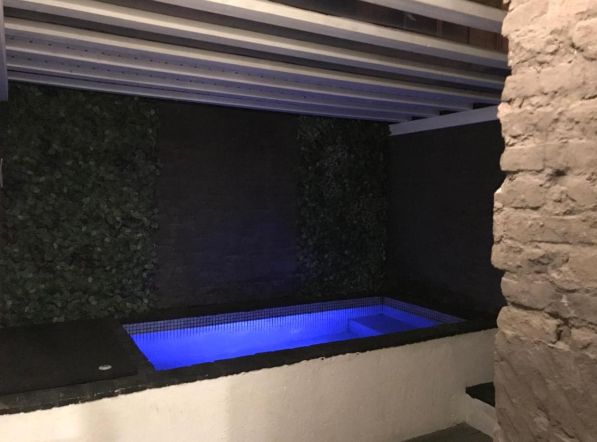 Apartment Pequeno Con Mini Piscina - No Climatizada