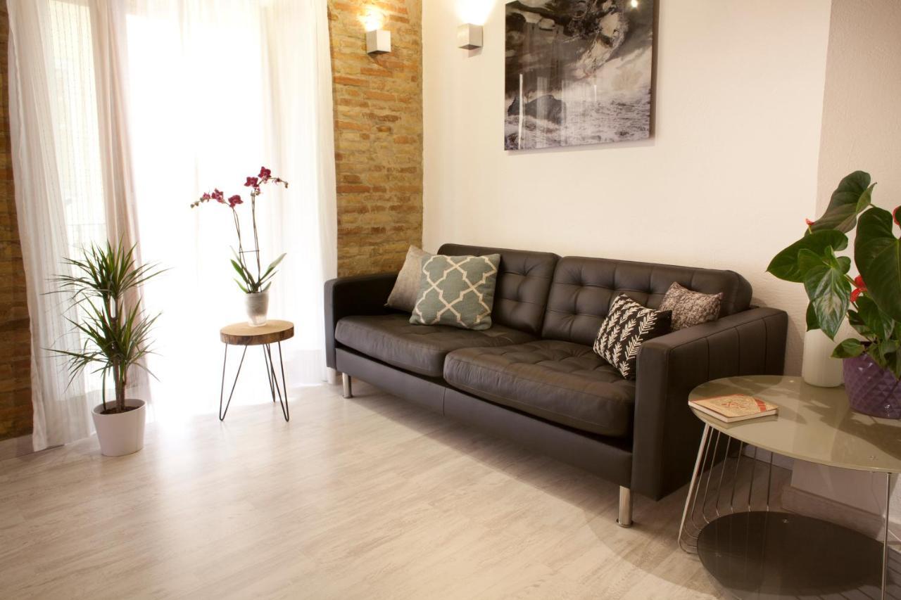 Authentic Charming Apartment/wifi/air Conditioning Apartment Valencia