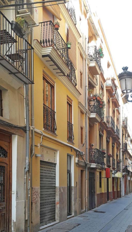 Apartment Authentic Charming Apartment/wifi/air Conditioning *