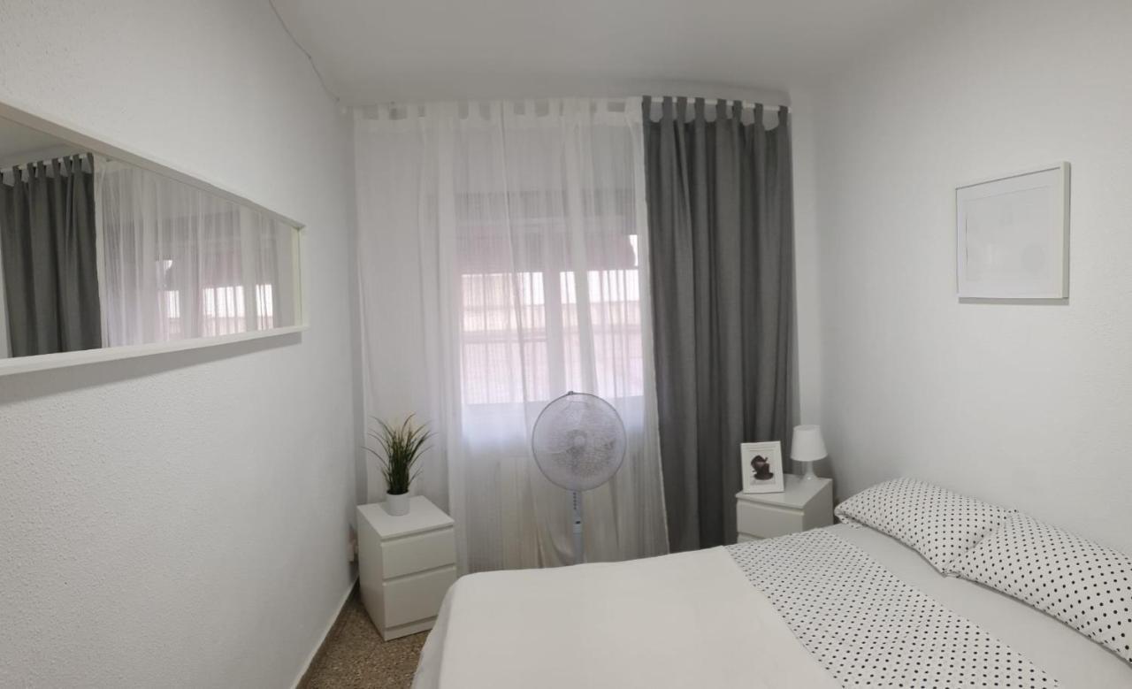 For 6 People. Apartment