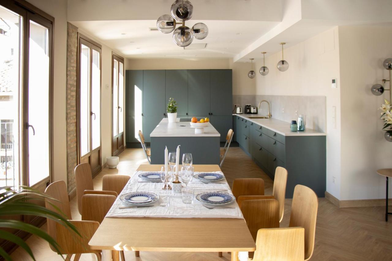 Singularstays Santa Cruz 9 *