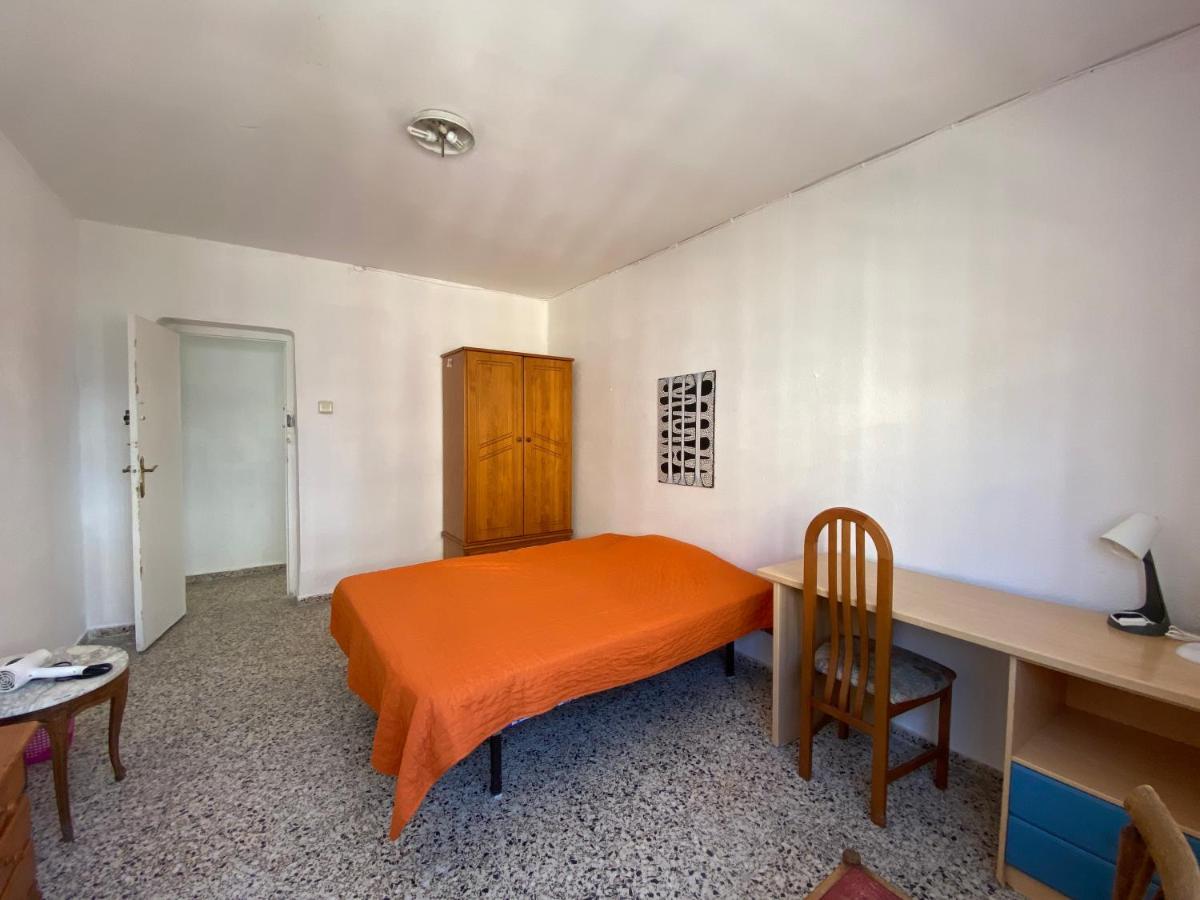 Apartment Bigger Flat Ideal Familia Near Center And *