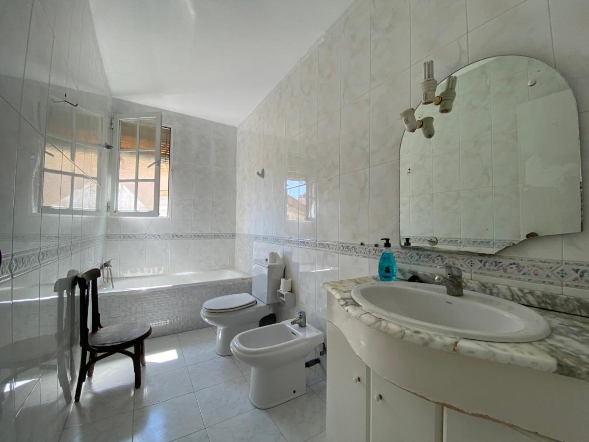 Apartment Bigger Flat Ideal Familia Near Center And *