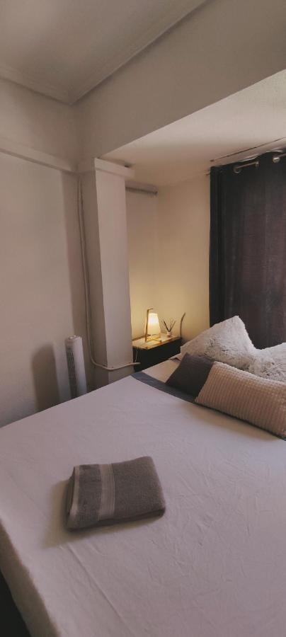 Habitación Doble Cerca Al Centro. *