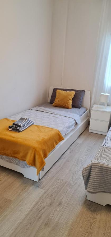 Cozy Modren On Malvarrosa Homestay *