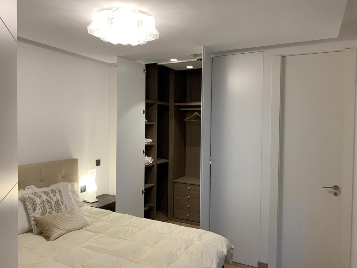 Holiday home Casa Espectacular De Diseno Con Jardin Interior