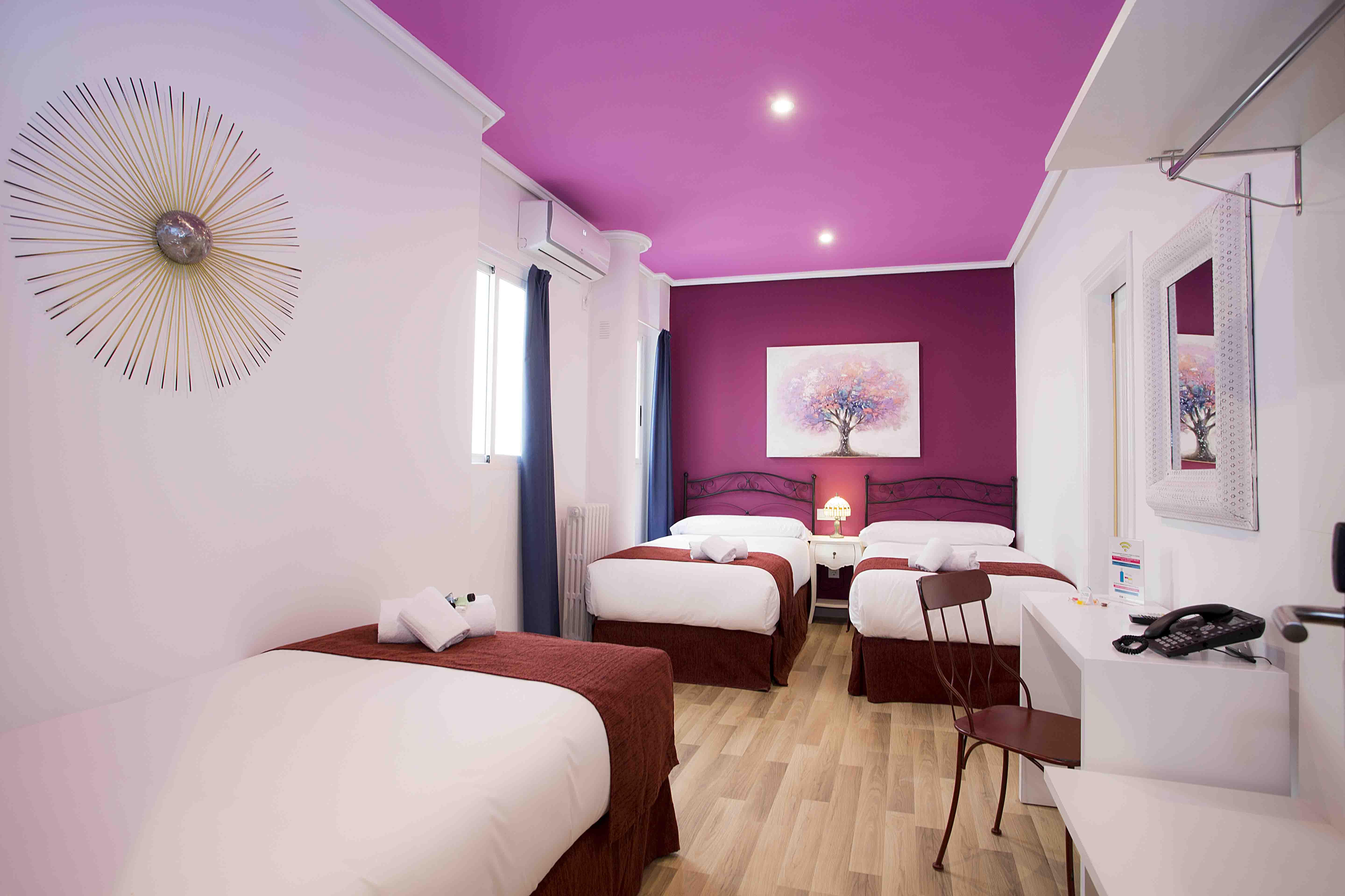 Casual Vintage Hotel