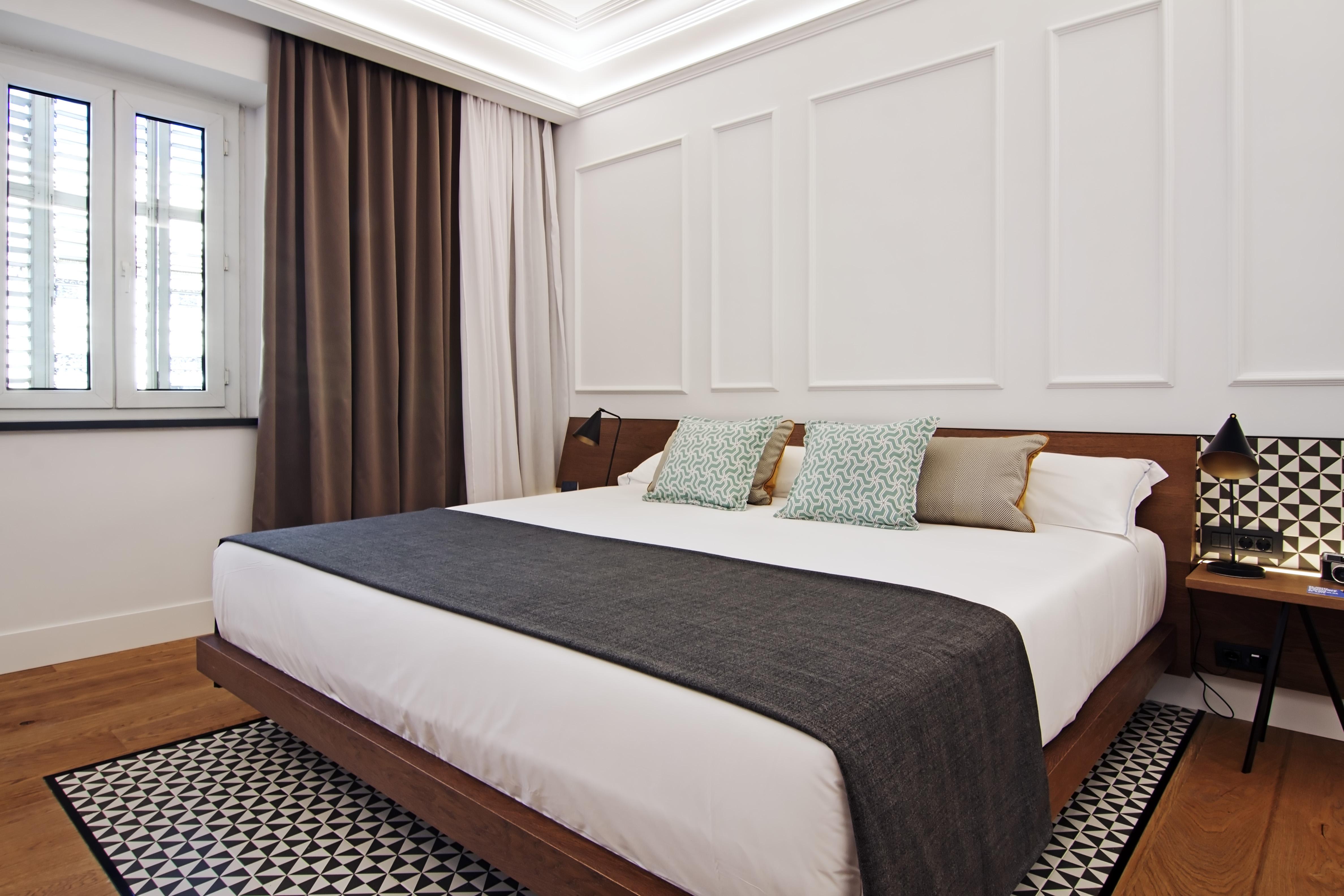 Hotel One Shot Palacio Reina Victoria 04 Valencia