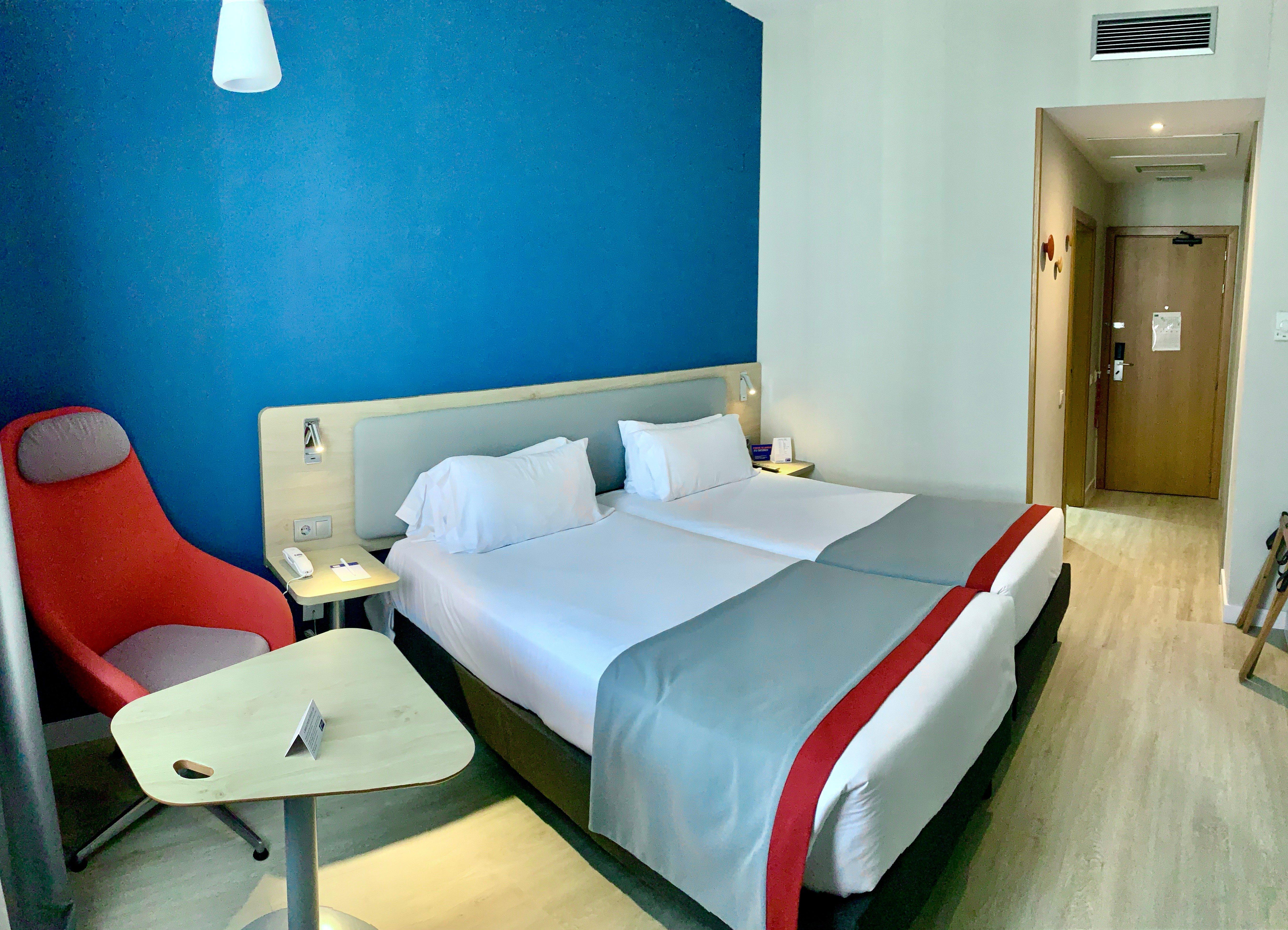 Express Ciudad De Ciencias By Ihg Hotel 3*