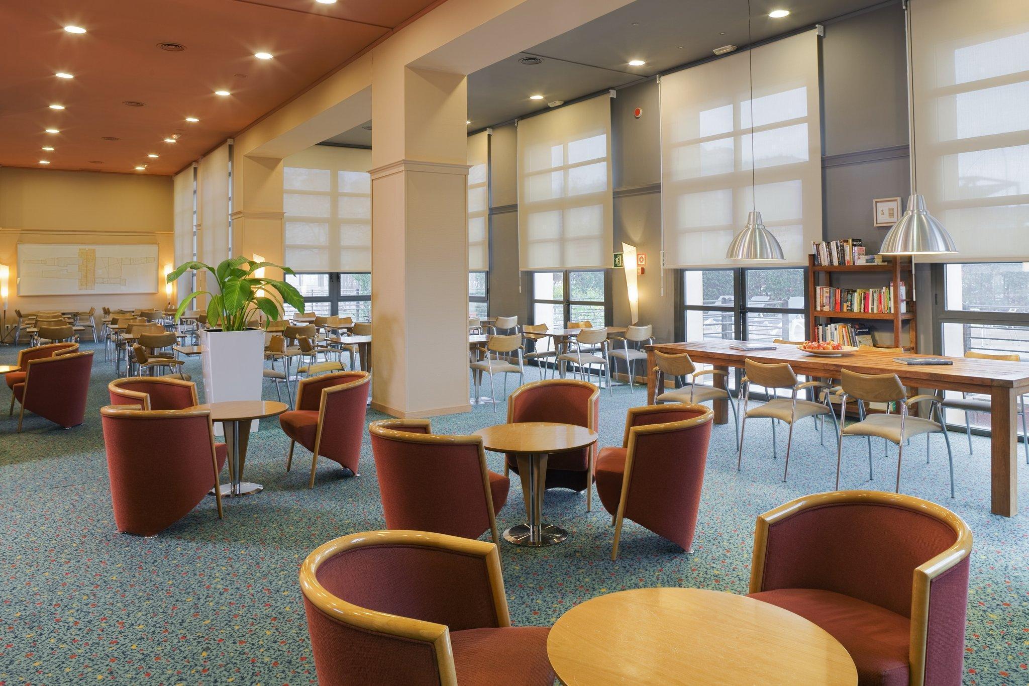 Hotel Express Ciudad De Ciencias By Ihg 3*