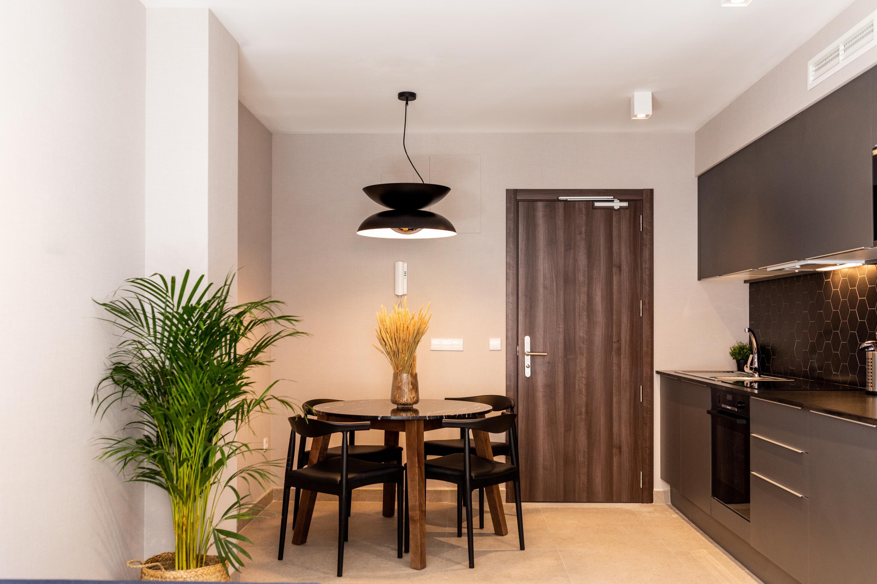 Ramirez Flats Aparthotel