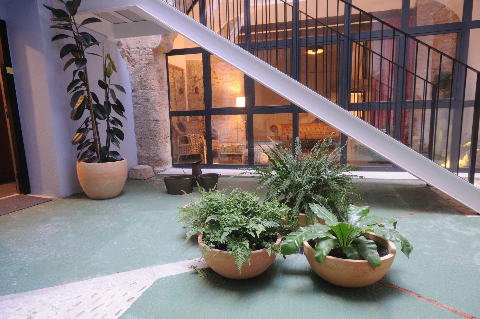 Catalina San Nicolas Apartment