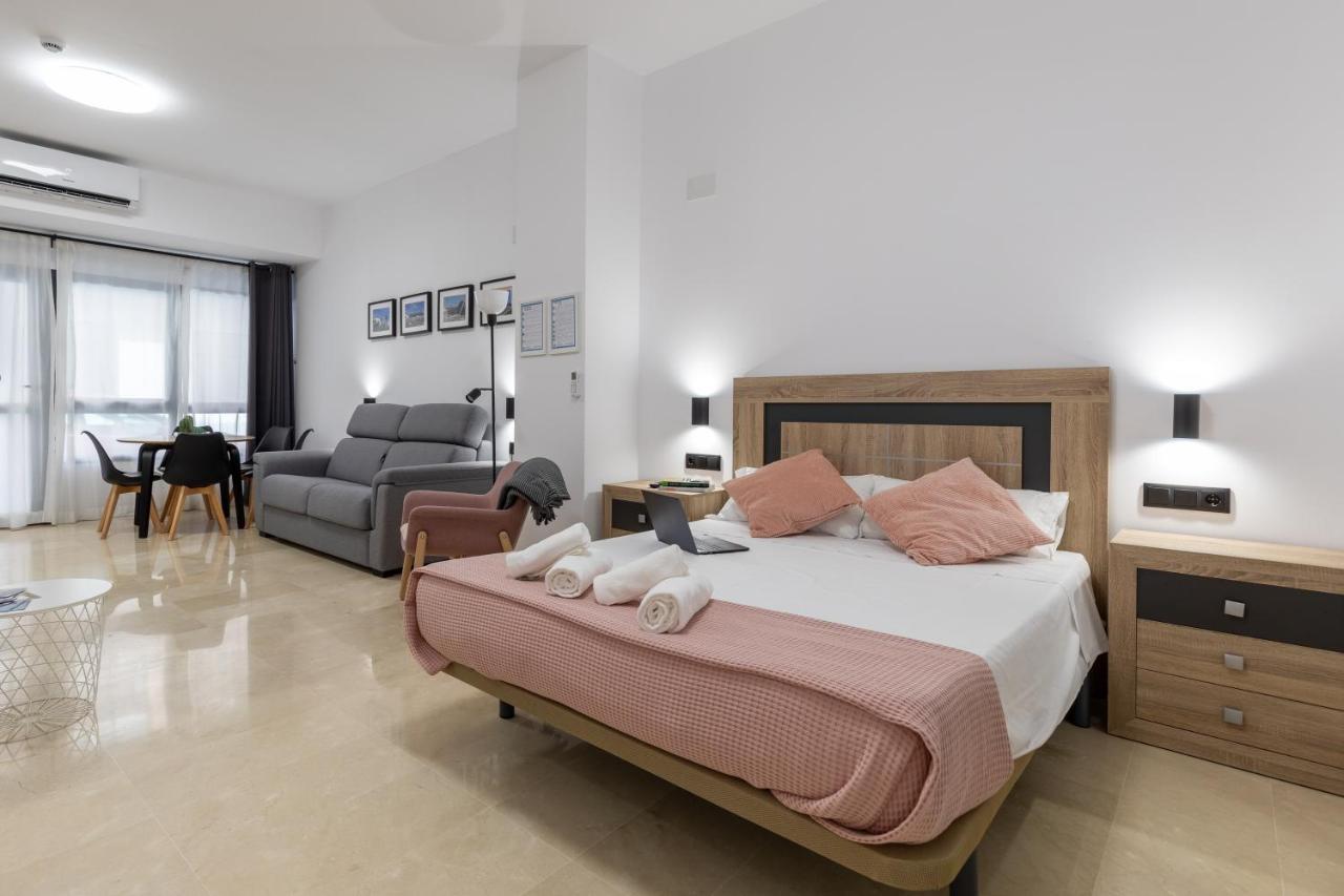 Travel Habitat La Marina Real Valencia