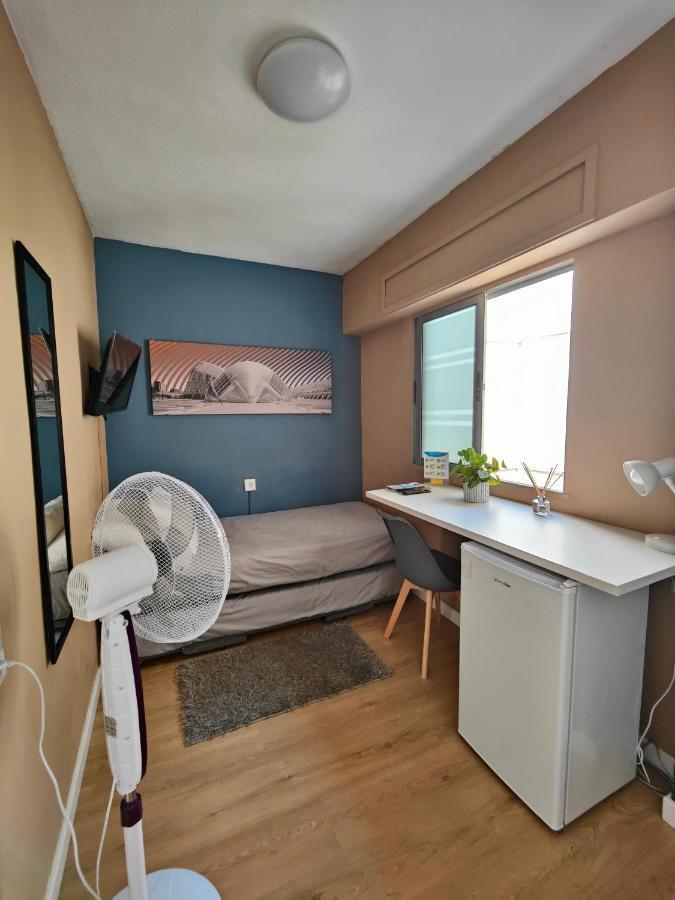 Habitacion En Alquiler, Valencia / Room For Rent, Valencia